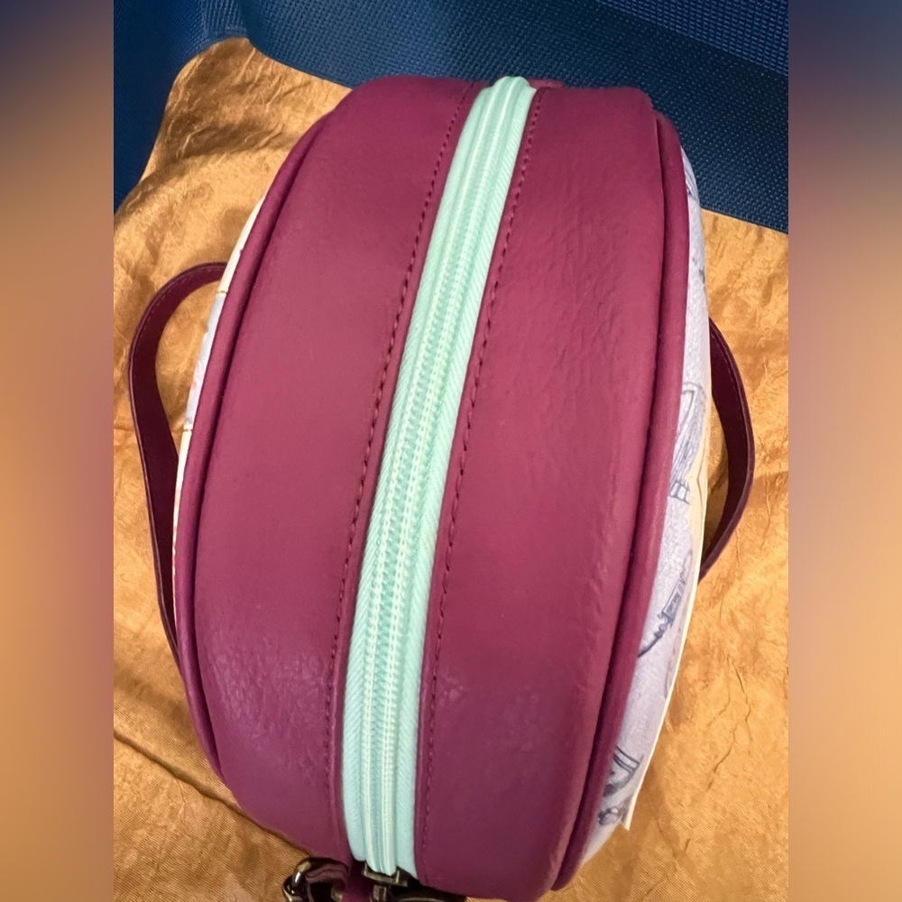 Vintro crossbody Bag NWT - Picture 8 of 15